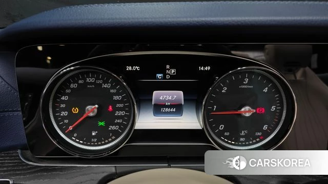 Mercedes-Benz E-Class W213 id 4384816 из Кореи 34