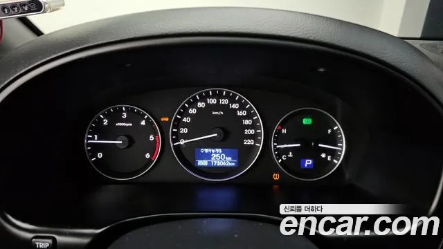 Hyundai The New Grand Starex id 2753487 из Кореи 18