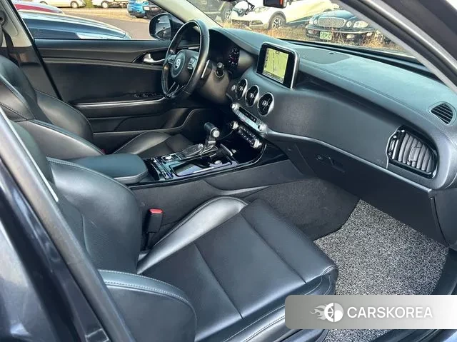 Kia Stinger id 3460331 из Кореи 18