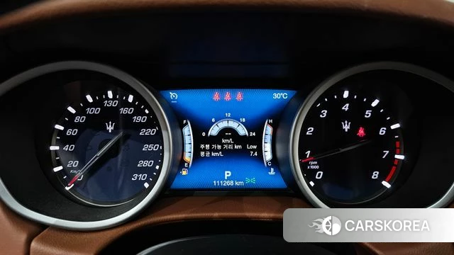 Maserati Ghibli id 4430456 из Кореи 35