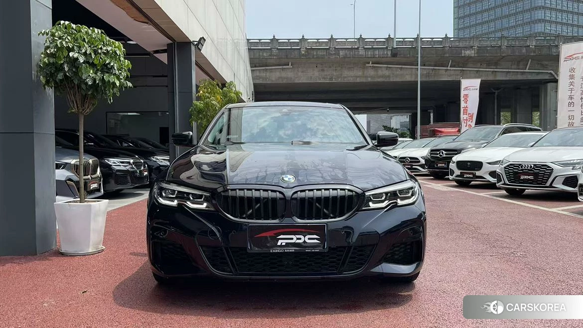 BMW 3 series id 4452983 из Китая 13