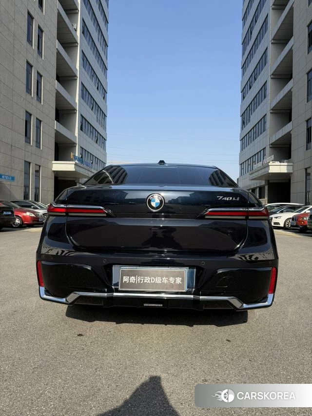 BMW 7 series id 4264972 из Китая 8