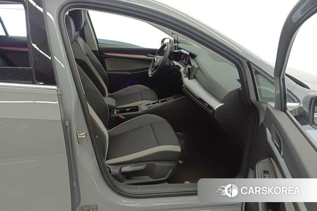 Volkswagen Golf id 4216345 из Китая 15