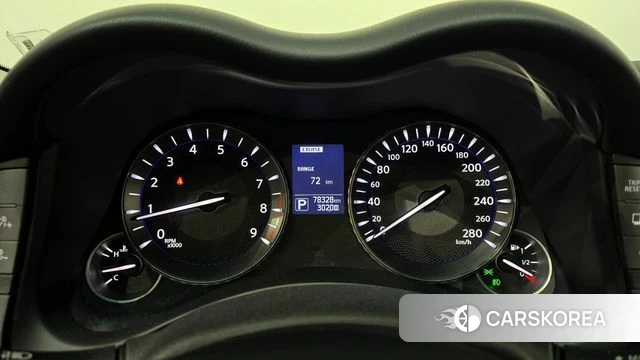 Infiniti Q70 id 4384657 из Кореи 18