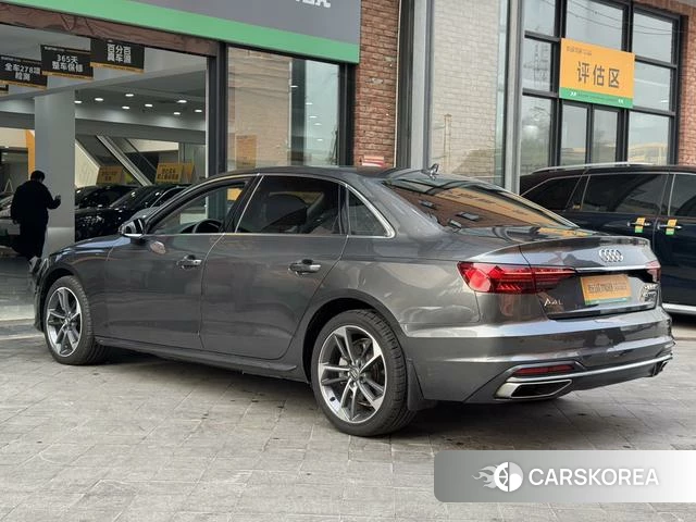 Audi A4L id 4272971 из Китая 19
