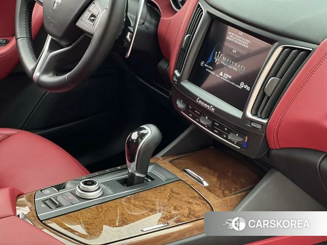 Maserati Levante id 4213182 из Китая 22