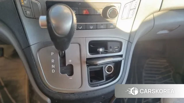 Hyundai The New Grand Starex id 3612691 из Кореи 10