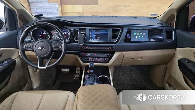 Kia The New Carnival id 3013986 из Кореи 18