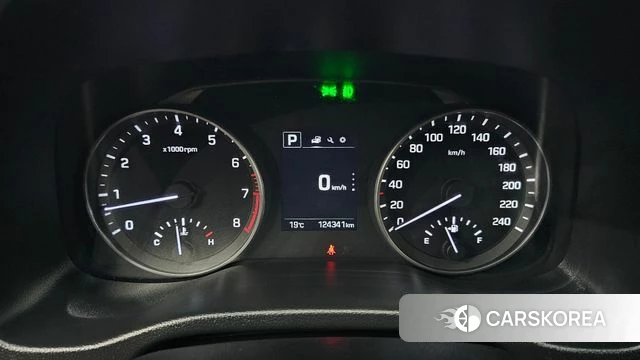 Hyundai Avante AD id 4937679 из Кореи 18