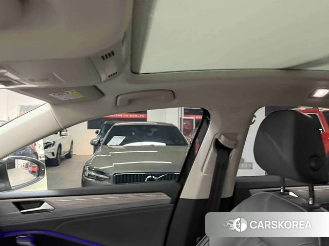 Volkswagen Sagitar id 4264527 из Китая 17