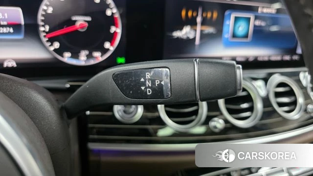 Mercedes-Benz E-Class W213 id 4647390 из Кореи 28