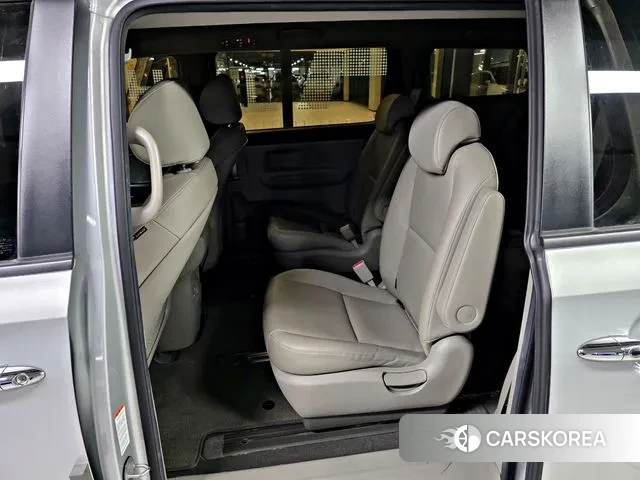 Kia The New Carnival id 3641222 из Кореи 18