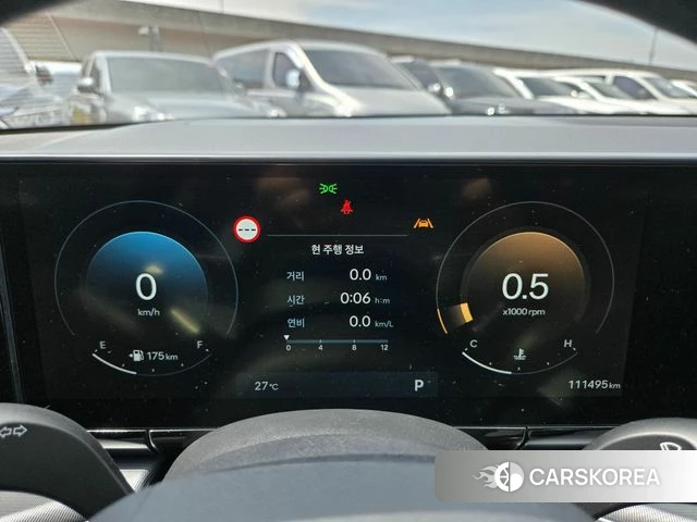 Hyundai Grandeur (GN7) id 4367625 из Кореи 18