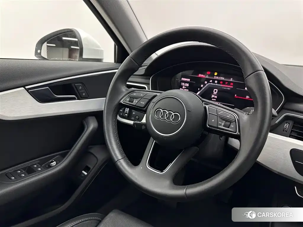 Audi A4L id 4548120 из Китая 29