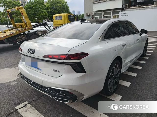 Audi A6L id 3945031 из Китая 8
