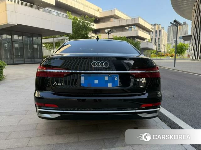 Audi A6L id 4321260 из Китая 8