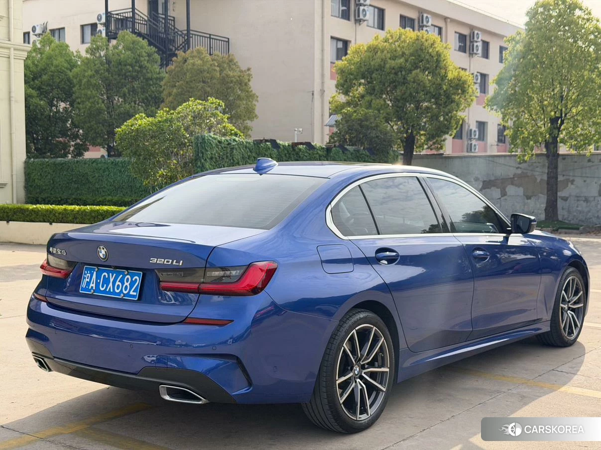 BMW 3 series id 4467553 из Китая 17
