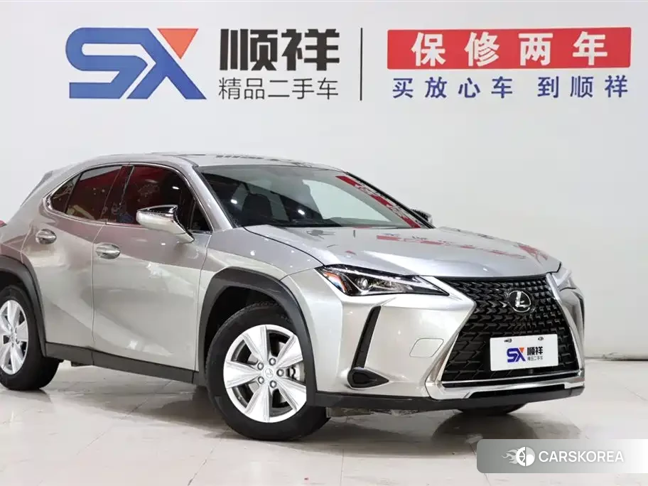 Lexus UX id 4547207 из Китая 18