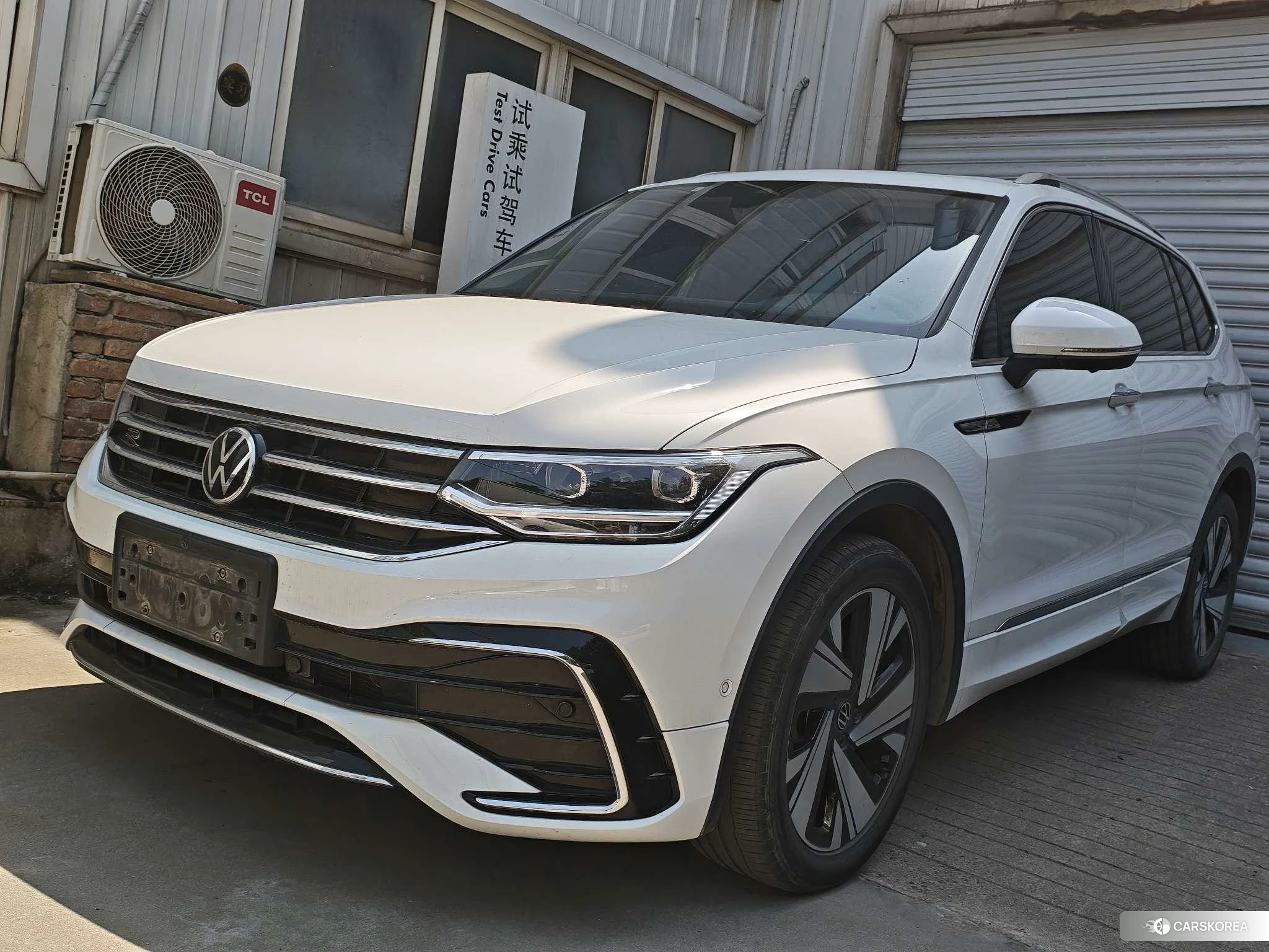 Volkswagen Tiguan L id 4513908 из Китая 8