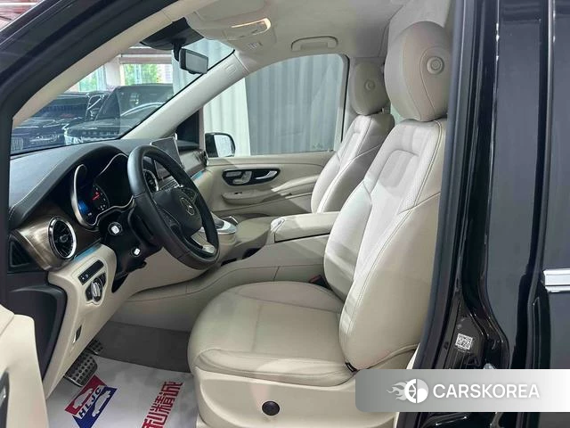 Mercedes-Benz V-class id 4275272 из Китая 20