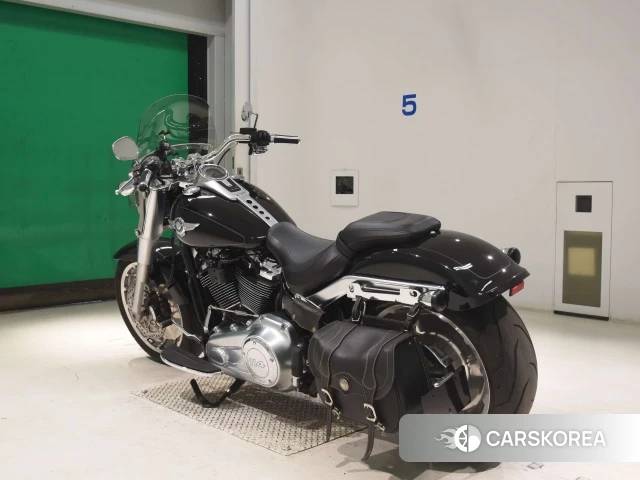 Harley-Davidson Softail Fat Boy FLFBS1870 id 4373567 из Японии 8