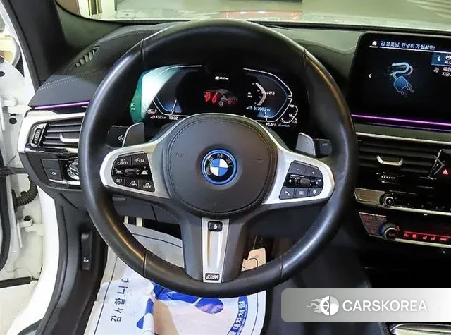 BMW 5 Series (G30) id 3427515 из Кореи 18