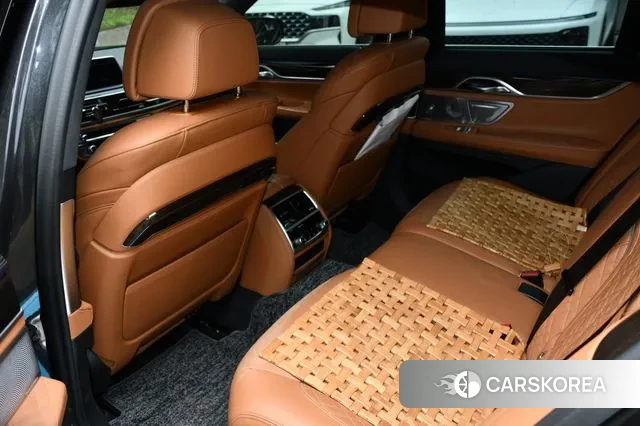 BMW 7 Series (G11) id 3458375 из Кореи 11