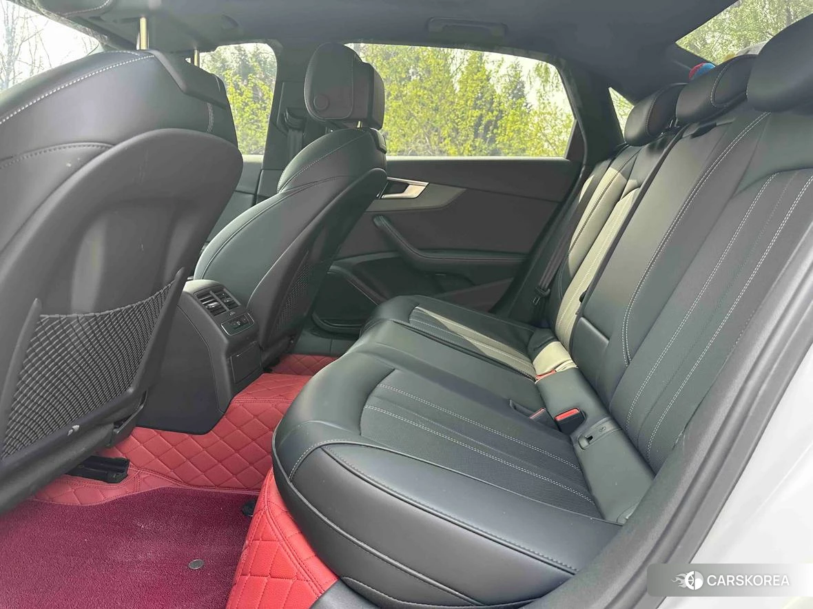 Audi A4L id 4467545 из Китая 8
