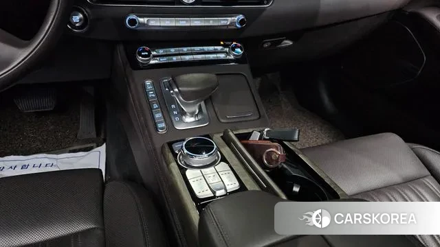 Genesis G90 id 3582991 из Кореи 18