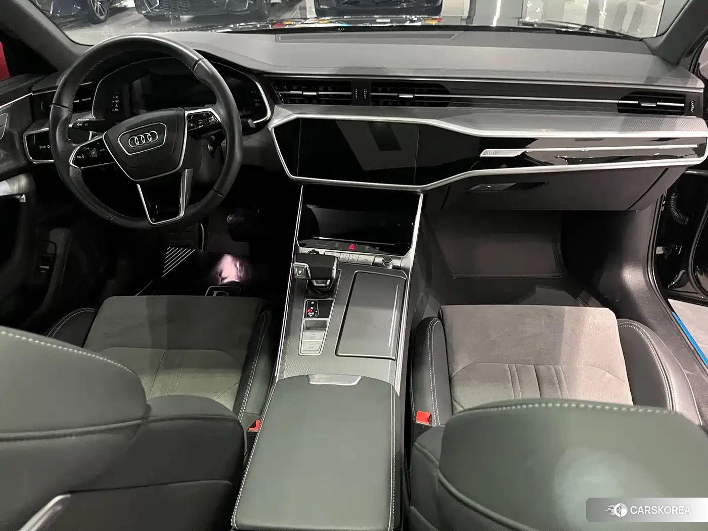 Audi A6L id 4514146 из Китая 10