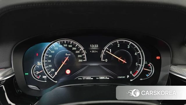 BMW 5 Series (G30) id 4837087 из Кореи 18