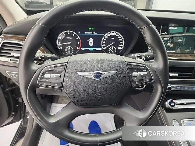 Genesis G90 id 4294011 из Кореи 18