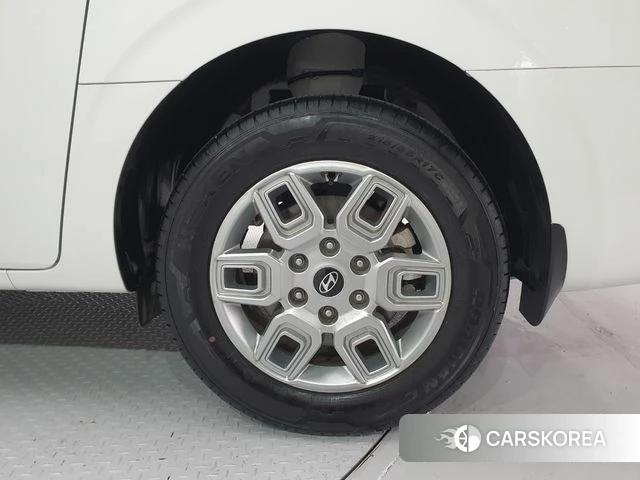 Hyundai Staria id 4612659 из Кореи 18