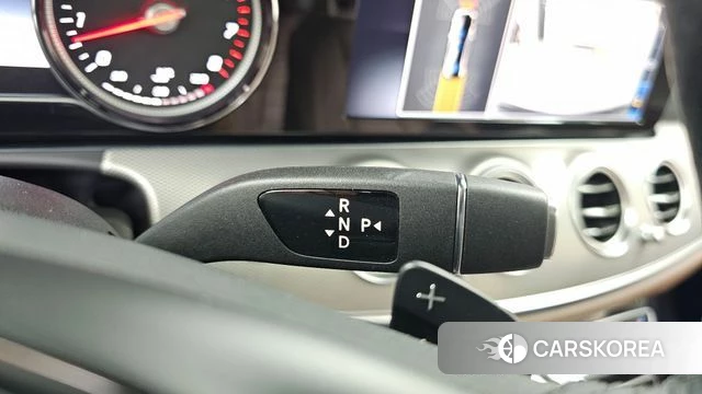 Mercedes-Benz E-Class W213 id 4628735 из Кореи 28