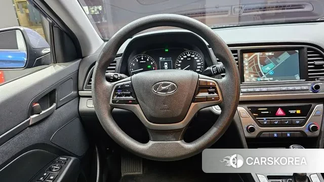 Hyundai Avante AD id 3773085 из Кореи 17