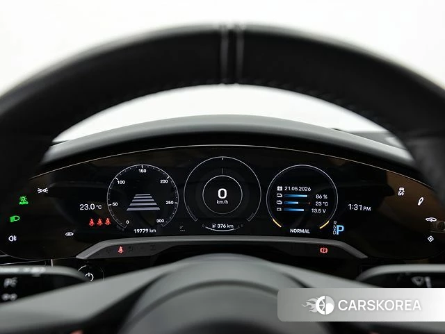 Porsche Taycan id 4361033 из Кореи 18