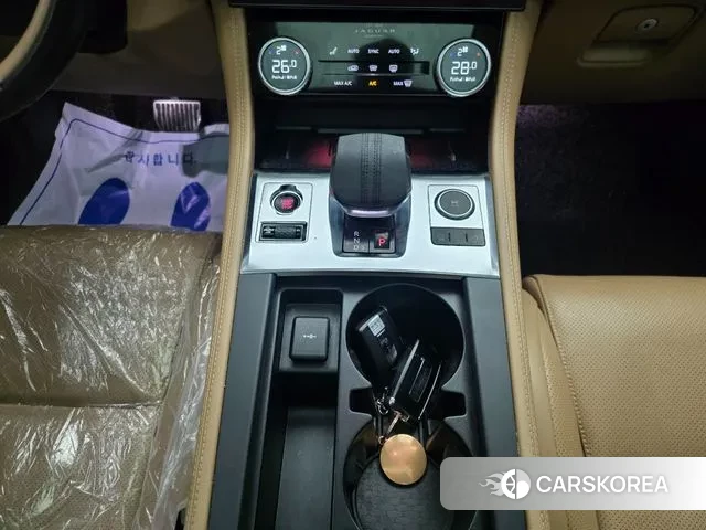 Jaguar F-PACE id 3529292 из Кореи 18