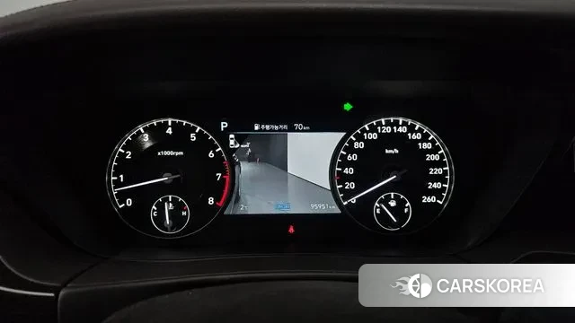 Genesis G90 id 3546054 из Кореи 18