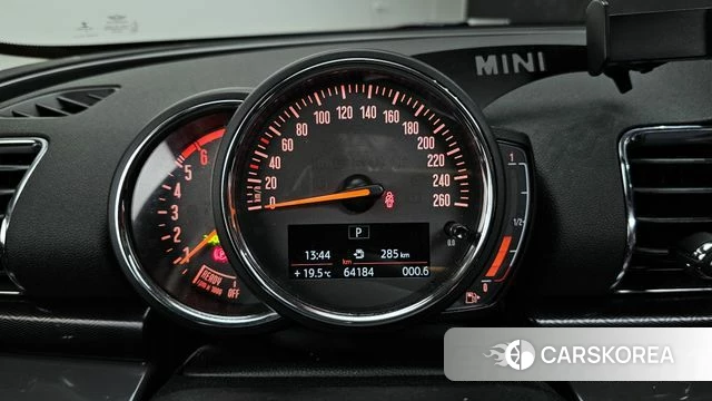 Mini Cooper D Clubman id 4268607 из Кореи 28