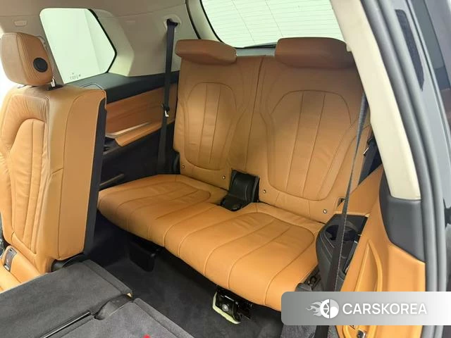 BMW X7 id 4298205 из Китая 8