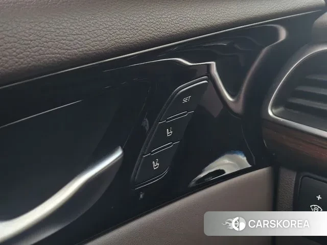 Kia Come New K7 id 3408118 из Кореи 18