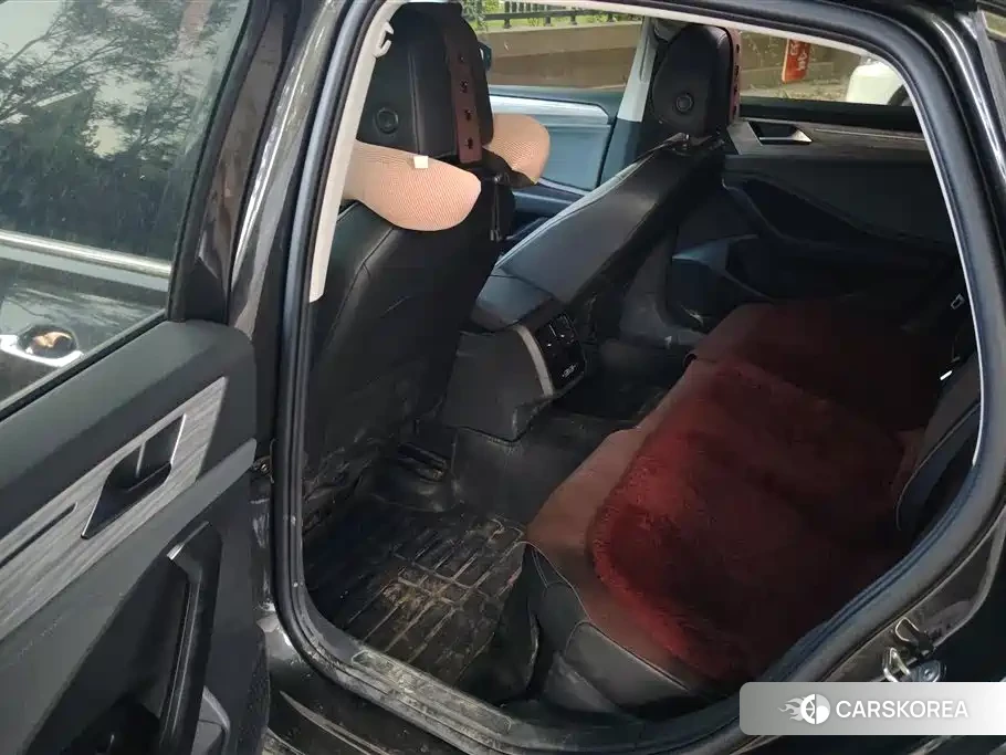 Volkswagen Sagitar id 4546225 из Китая 14