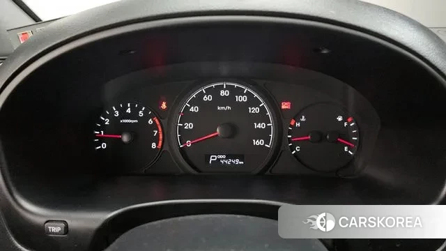 Hyundai The New Grand Starex id 3368377 из Кореи 18