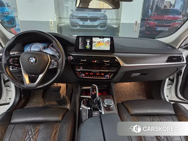 BMW 5 Series (G30) id 3761335 из Кореи 18