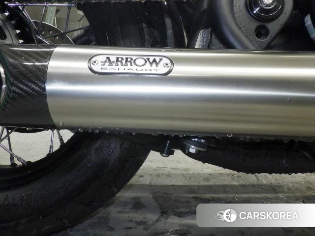 Triumph BONNEVILLE BOBBER id 4182770 из Японии 23