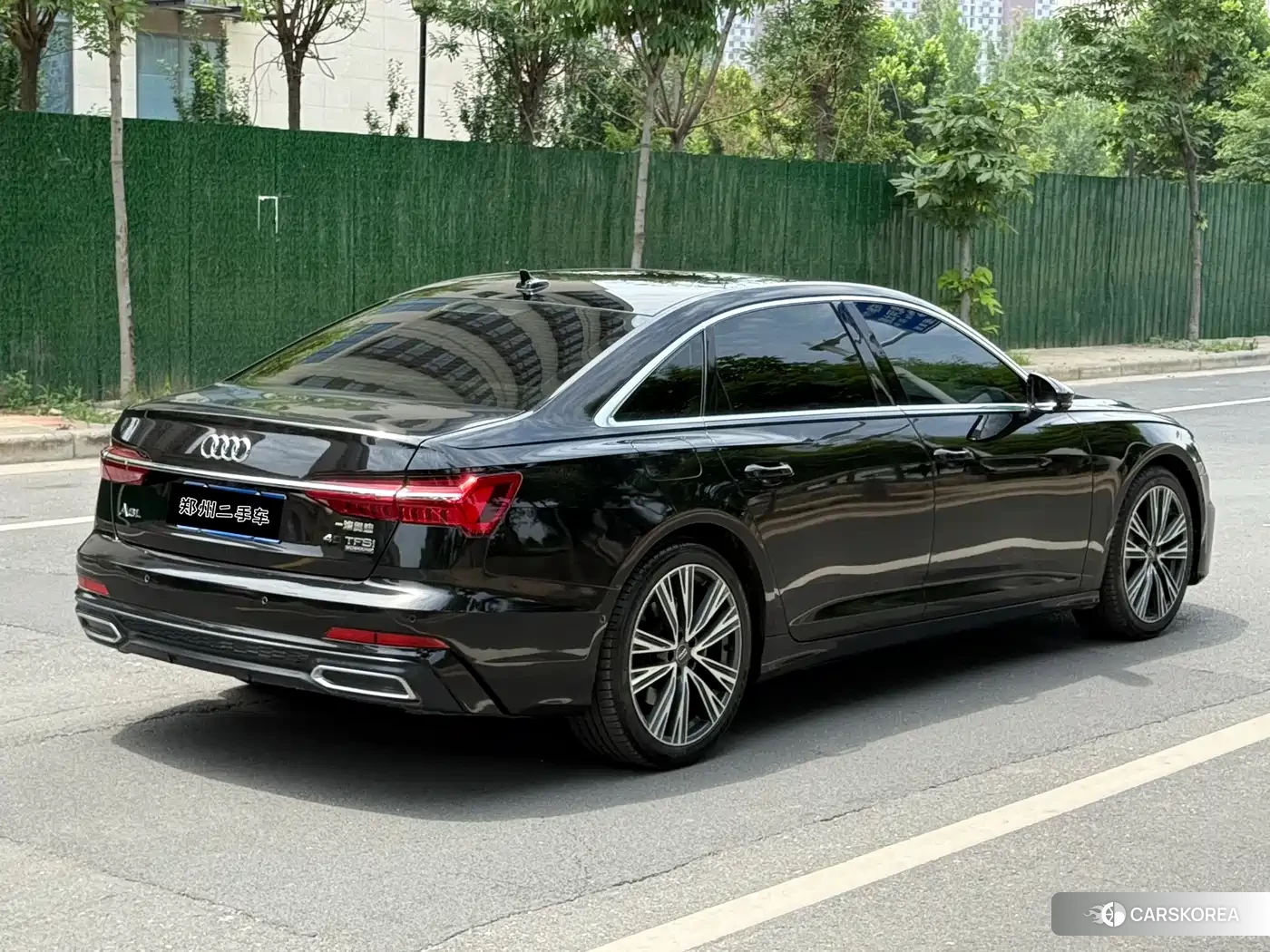 Audi A6L id 4674365 из Китая 8