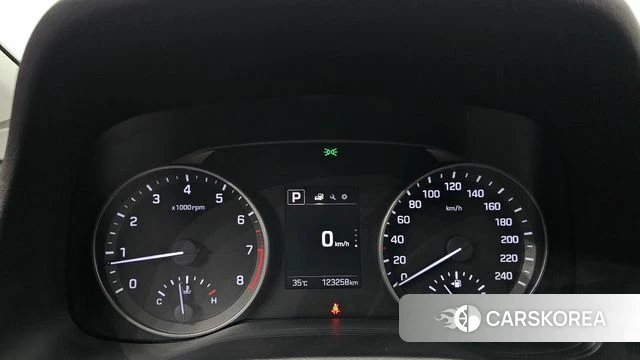 Hyundai Avante AD id 4459559 из Кореи 18
