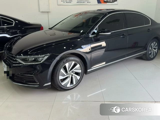 Volkswagen Magotan PHEV id 4275353 из Китая 8