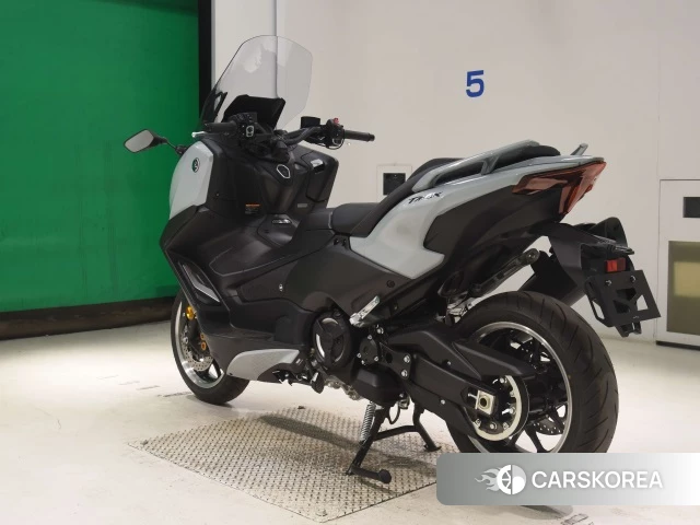 Проданный Yamaha T-MAX 560 TECH MAX id 4312797 из Японии, фото 8