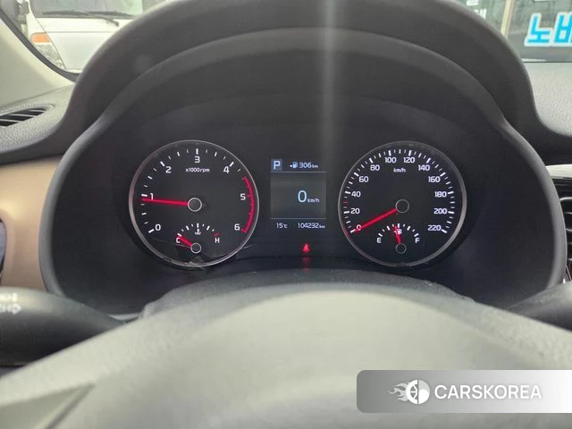 Kia Stonic id 4246302 из Кореи 18